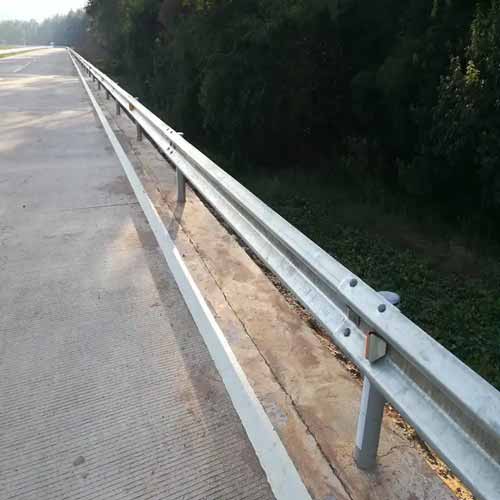 Steel w beam sizes high quality highway flex beam guardrail z post types