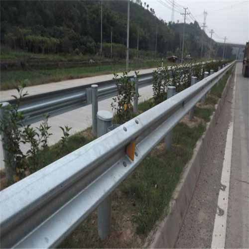How to Select Guardrails for a Highway Curve